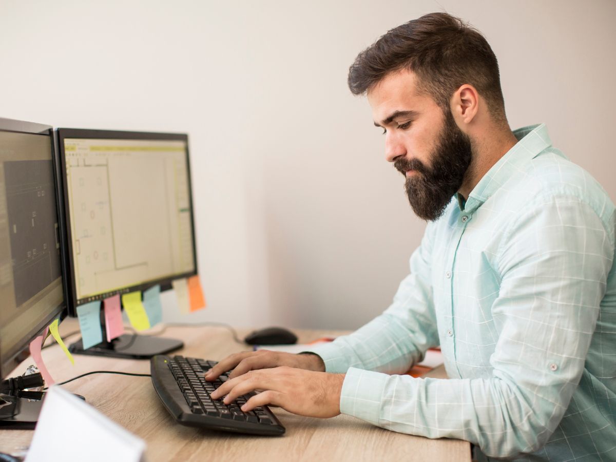 Czym są domeny premium i jak mogą pomóc startupowi odnieść sukces?